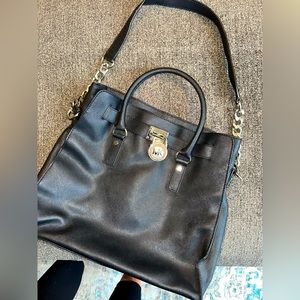 Michael Kors Shoulder Bag